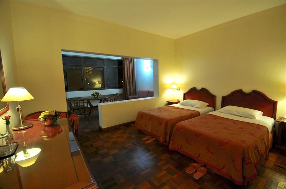 Speke Hotel 1996 Ltd Καμπάλα Εξωτερικό φωτογραφία