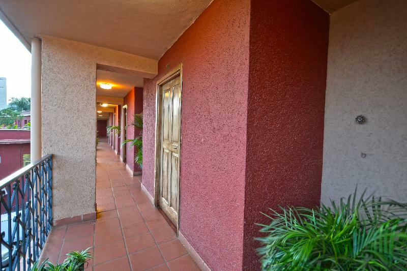 Speke Hotel 1996 Ltd Καμπάλα Εξωτερικό φωτογραφία